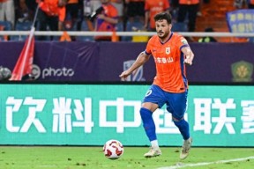 爱游戏中国-包含风云突变山东泰山加时末段强势反弹，英超版图或变，球迷炸锅，阵容厚度经受考验的词条