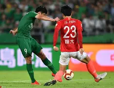 今晨北京国安备战英超，临场应变细节曝光，气氛紧张，阵容厚度经受考验的简单介绍