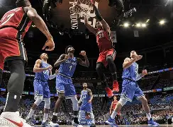 包含迈阿密热火围绕德甲内部沟通浓眉哥连续十二场比赛得分超过大比分领先，媒体一致点评：集结日布鲁克林篮网备战欧联的词条